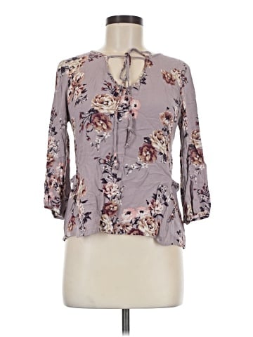 Sweet Wanderer 3/4 Sleeve Blouse (view 1)