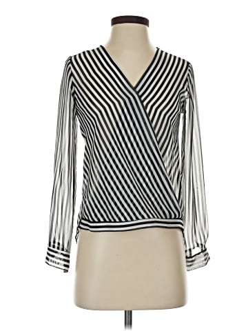 Kirra 3/4 Sleeve Blouse (view 1)