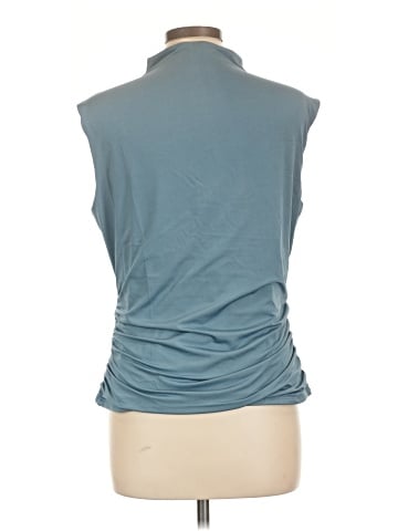 Melrose and Market Sleeveless Top (view 2)
