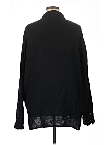 Old Navy Long Sleeve Button-Down Shirt (view 2)