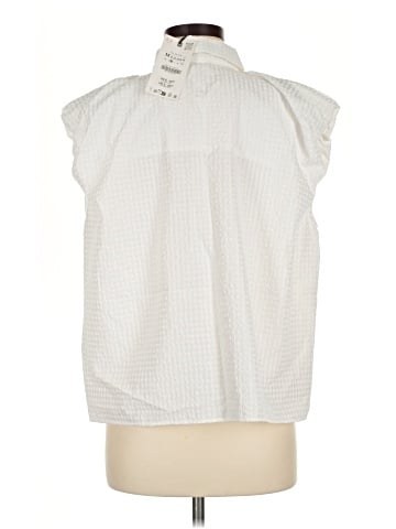 Zara Sleeveless Button-Down Shirt (view 2)