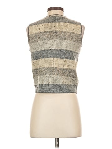 The Limited Sweater Vest (view 2)