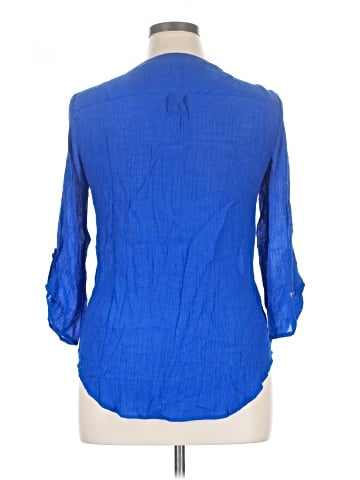 New Directions 3/4 Sleeve Blouse (view 2)