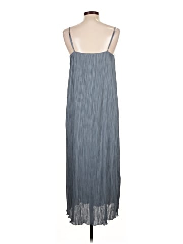 Madewell The Goldie Dress in Pliss&eacute; (view 2)