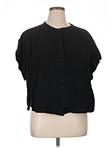 Gap Short Sleeve Henley (view 1)