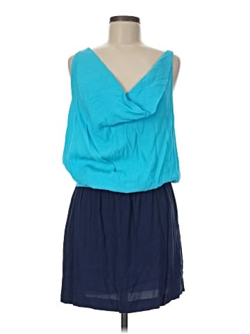 Diane von Furstenberg Casual Dress (view 1)