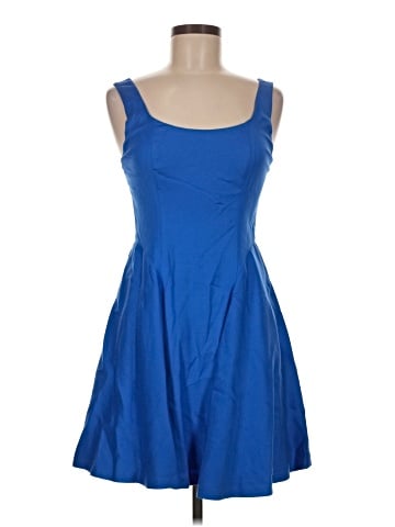 Alice + Olivia Casual Dress (view 1)