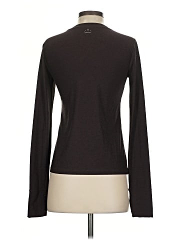 Beyond Yoga Long Sleeve T-Shirt (view 2)