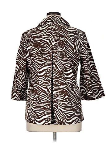 Couleur by Finley 3/4 Sleeve Blouse (view 2)