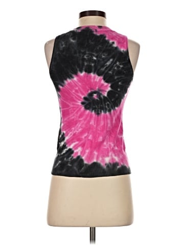 Central Park West Sleeveless T-Shirt (view 2)