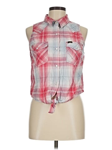 Wrangler Jeans Co Sleeveless Button-Down Shirt (view 1)