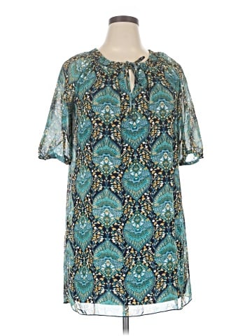 En Focus Casual Dress (view 1)