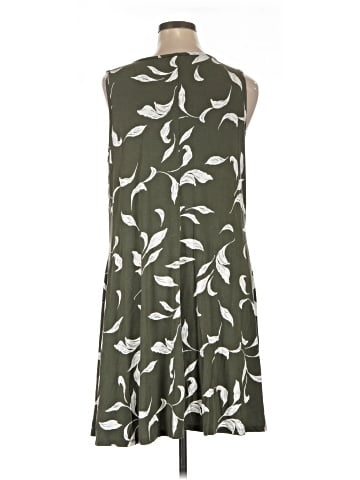 Croft & Barrow Casual Dress (view 2)