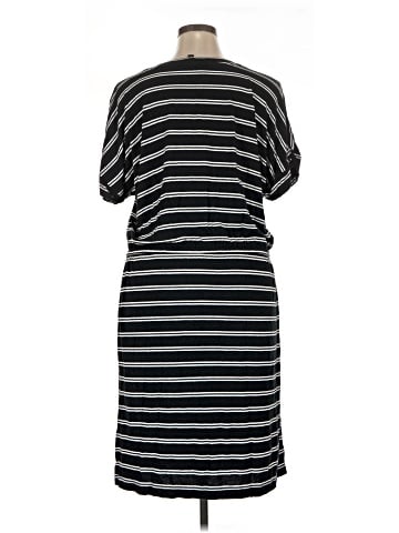 Banana Republic Factory Store Casual Dress (view 2)