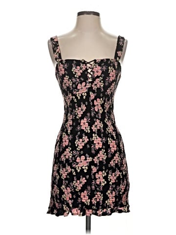 Guess Casual Dress (view 1)