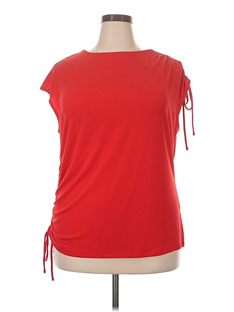 Pre-owned Cato Sleeveless T-shirt In Red