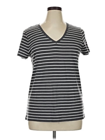 Gap Short Sleeve T-Shirt (view 1)