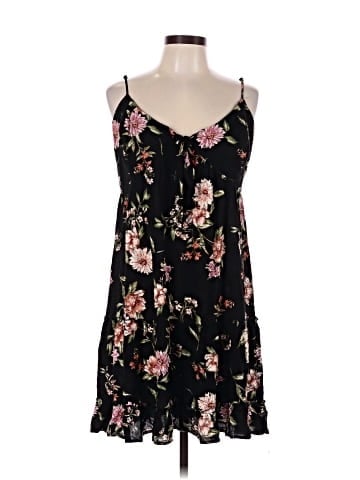 Xhilaration Casual Dress (view 1)