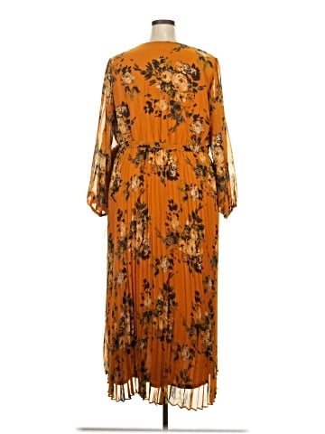 Studio One Casual Dress (view 2)