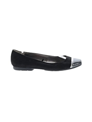 Calvin Klein Flats (view 1)