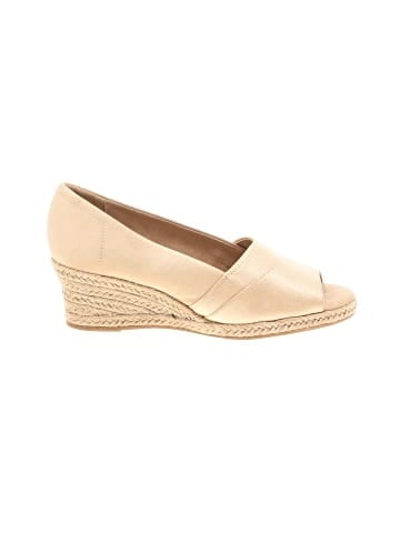 Easy Street Wedges (view 1)