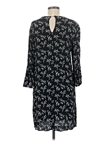 H&M Casual Dress (view 2)