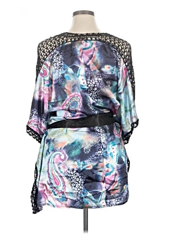 Urban Mango 3/4 Sleeve Blouse (view 2)