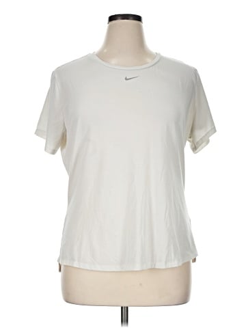 Nike Active T-Shirt (view 1)