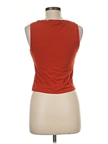 Old Navy Sleeveless T-Shirt (view 2)