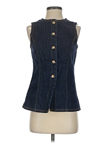 Abercrombie & Fitch Sleeveless Button-Down Shirt (view 1)
