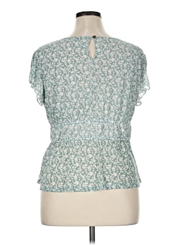 Madison Short Sleeve Top (view 2)