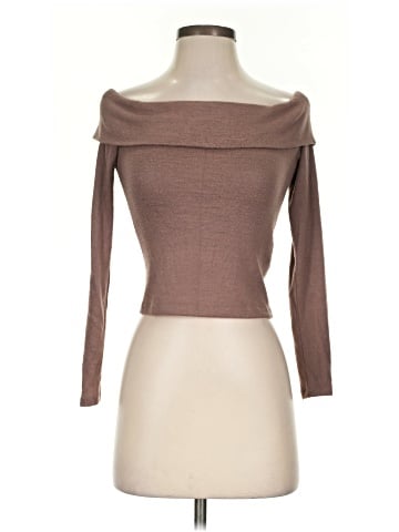 Abercrombie & Fitch Pullover Sweater (view 1)