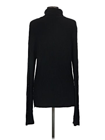 Finity Studio Turtleneck Sweater (view 2)