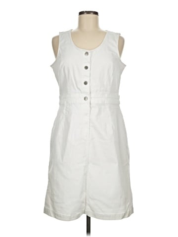 Liz Claiborne Casual Dress (view 1)