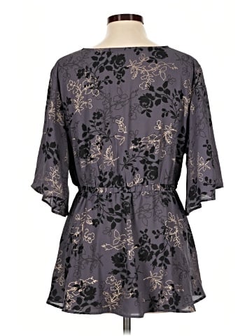Torrid 3/4 Sleeve Blouse (view 2)