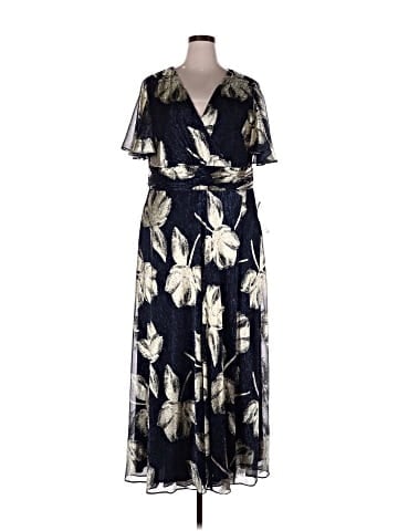 Betsy & Adam Casual Dress (view 1)