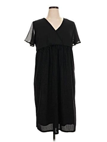 Fynn & Rose Casual Dress (view 1)