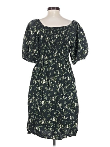 Old Navy Casual Dress (view 2)