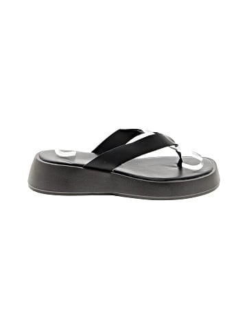 Unbranded Flip Flops (view 1)