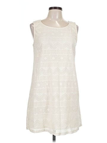 Xhilaration Sleeveless Top (view 1)
