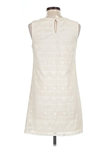 Xhilaration Sleeveless Top (view 2)