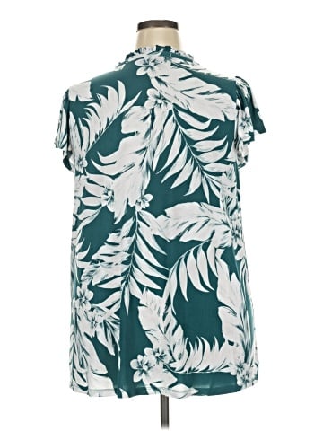 Lane Bryant Short Sleeve Blouse (view 2)