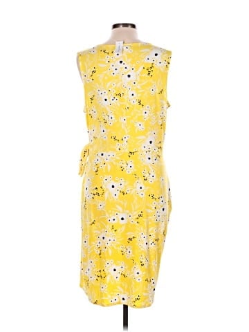 Banana Republic Factory Store Casual Dress (view 2)
