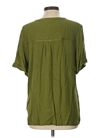Market and Spruce Short Sleeve Blouse (view 2)