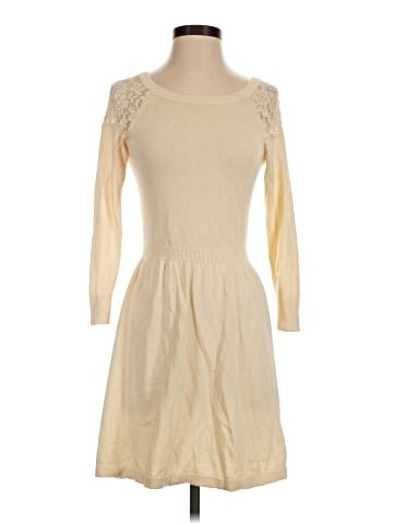 American Eagle Outfitters Casual Dress (view 1)
