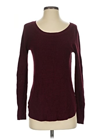 American Eagle Outfitters Pullover Sweater (view 1)