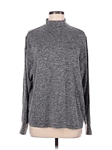 Lisa Rinna Long Sleeve Turtleneck (view 1)