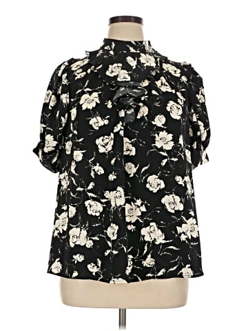 Gracia Short Sleeve Blouse (view 1)