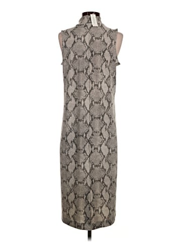 Banana Republic Factory Store Casual Dress (view 2)
