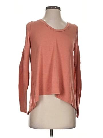 Tresics Long Sleeve T-Shirt (view 1)